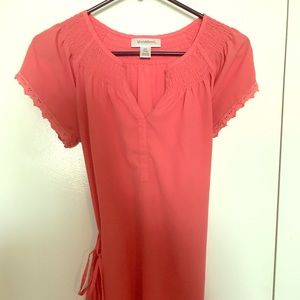 Maternity top. Great fabric. Perfect for spring.